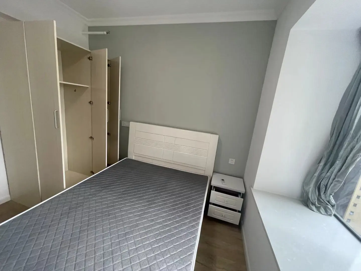 光谷app 软件园 全女生合租!