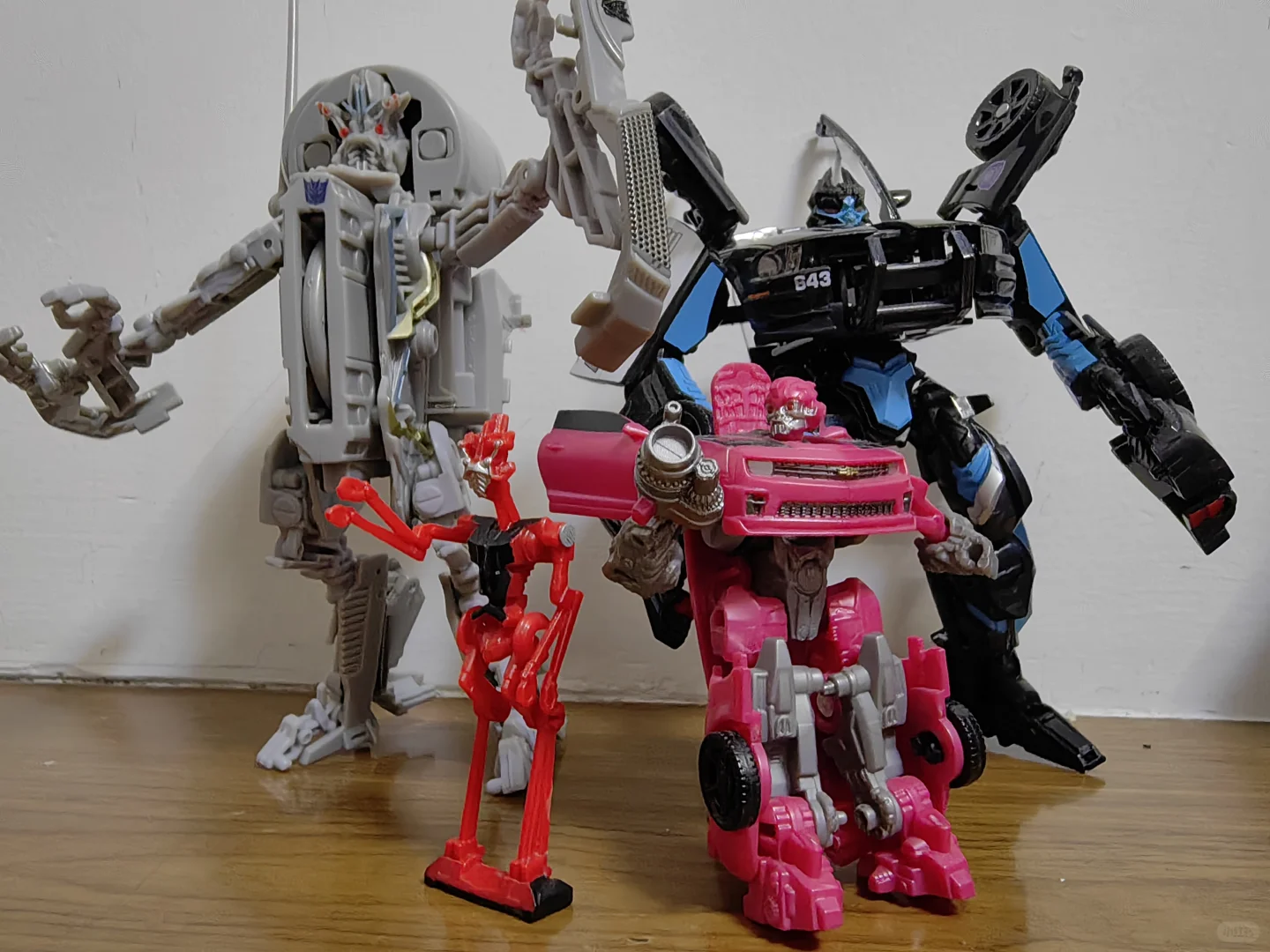 【梅姨阁诗人】真人电影中的磁带部队