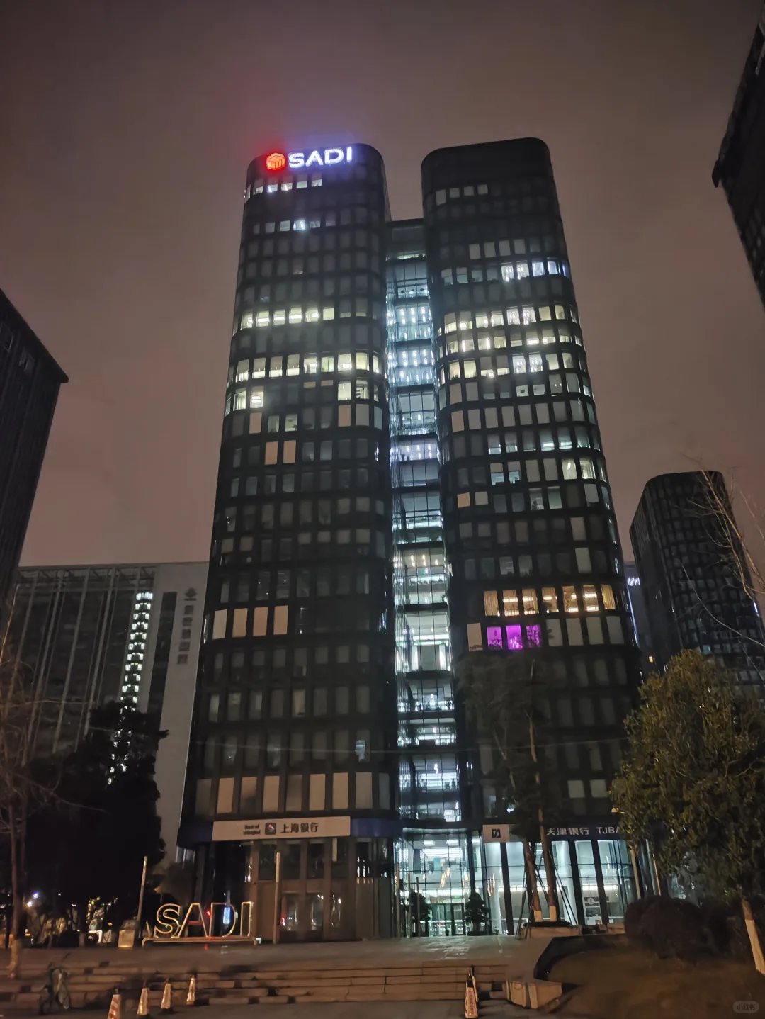 凌晨4点的天府软件园