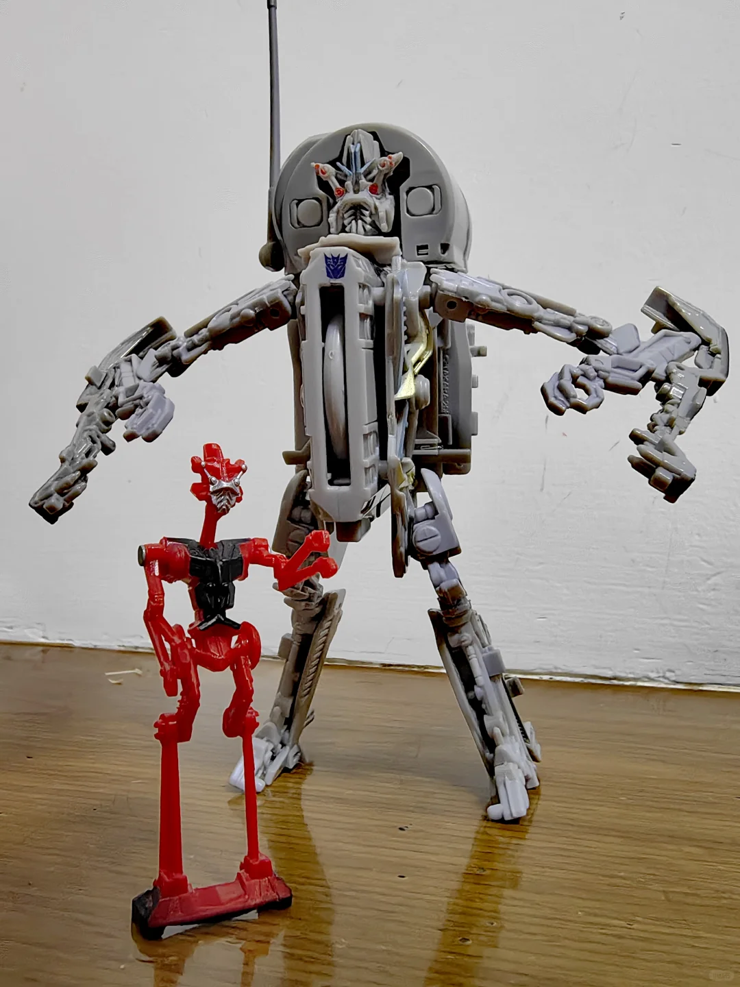 【梅姨阁诗人】真人电影中的磁带部队