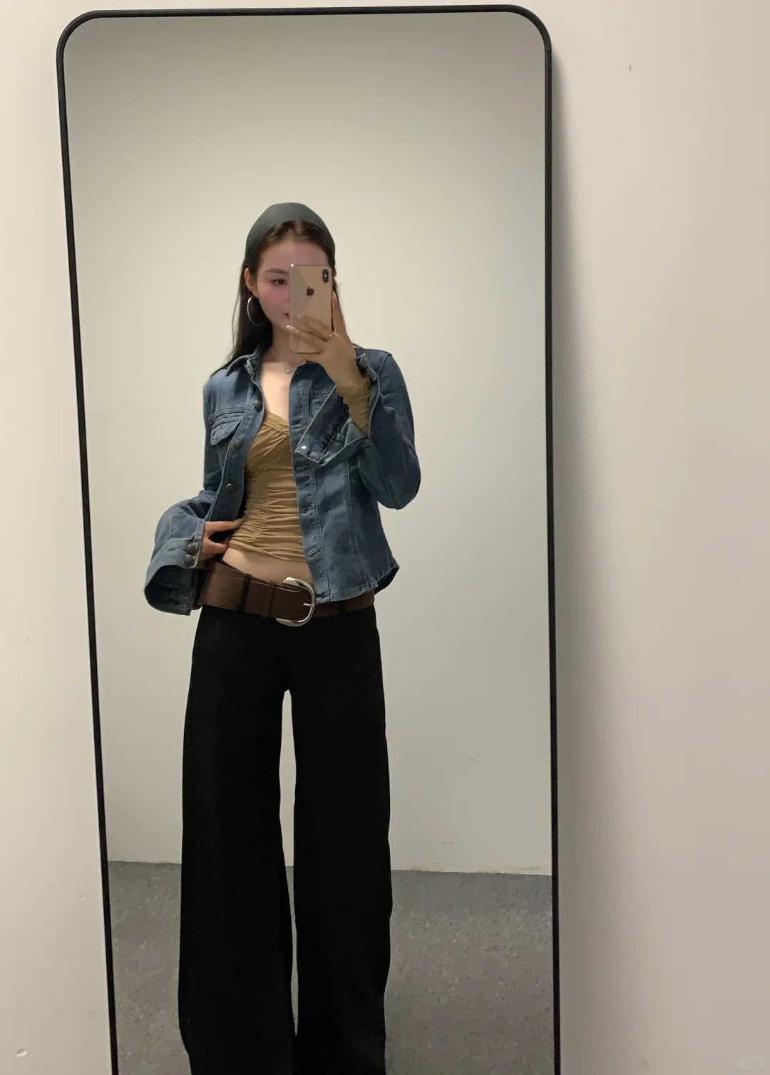 早春一周辣妹穿搭～