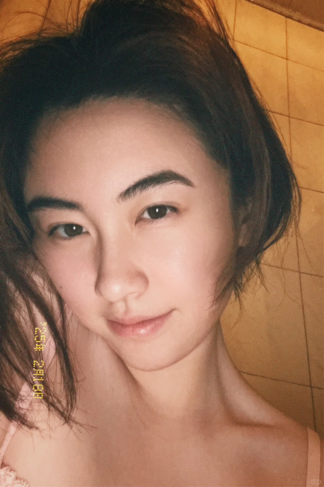 长成这样可以碰瓷张柏芝了吧😅