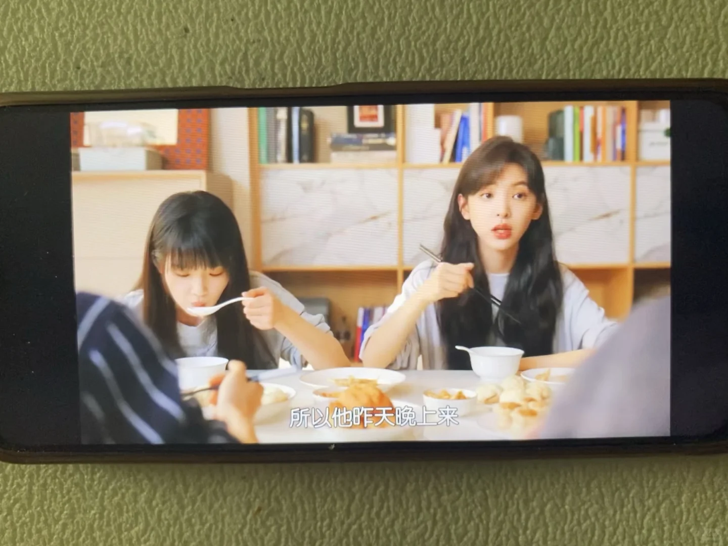 纯分享，自用追剧 app，热门影视都可观看！