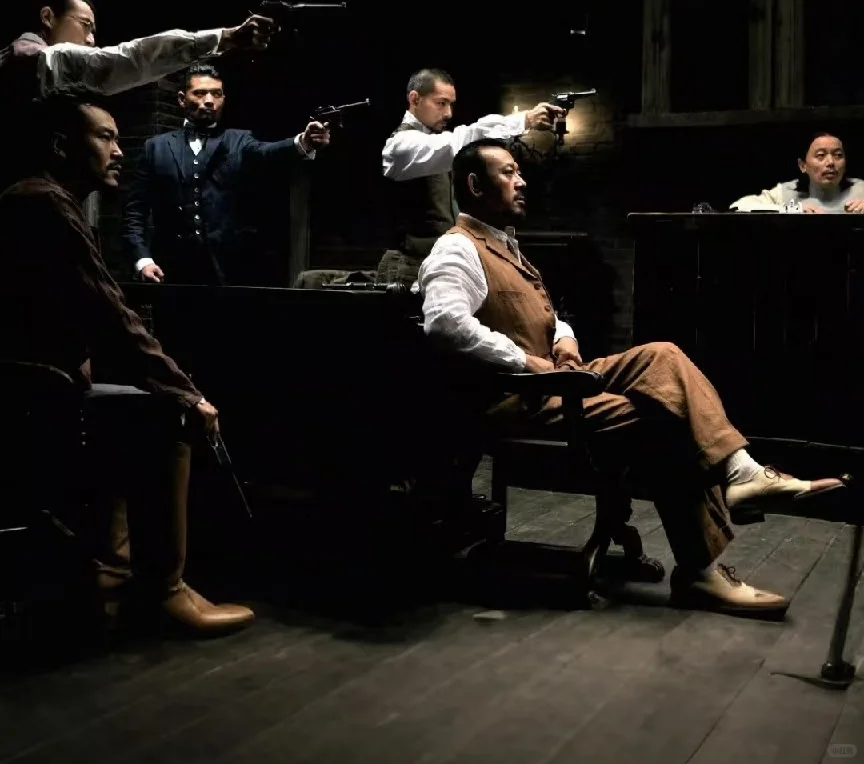 62岁姜文新电影来了！不同以往的现代戏！