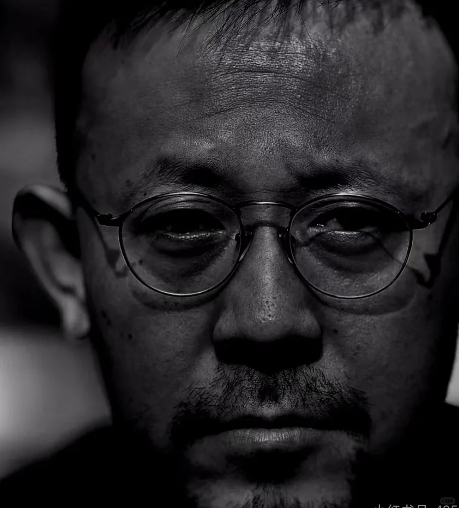 62岁姜文新电影来了！不同以往的现代戏！