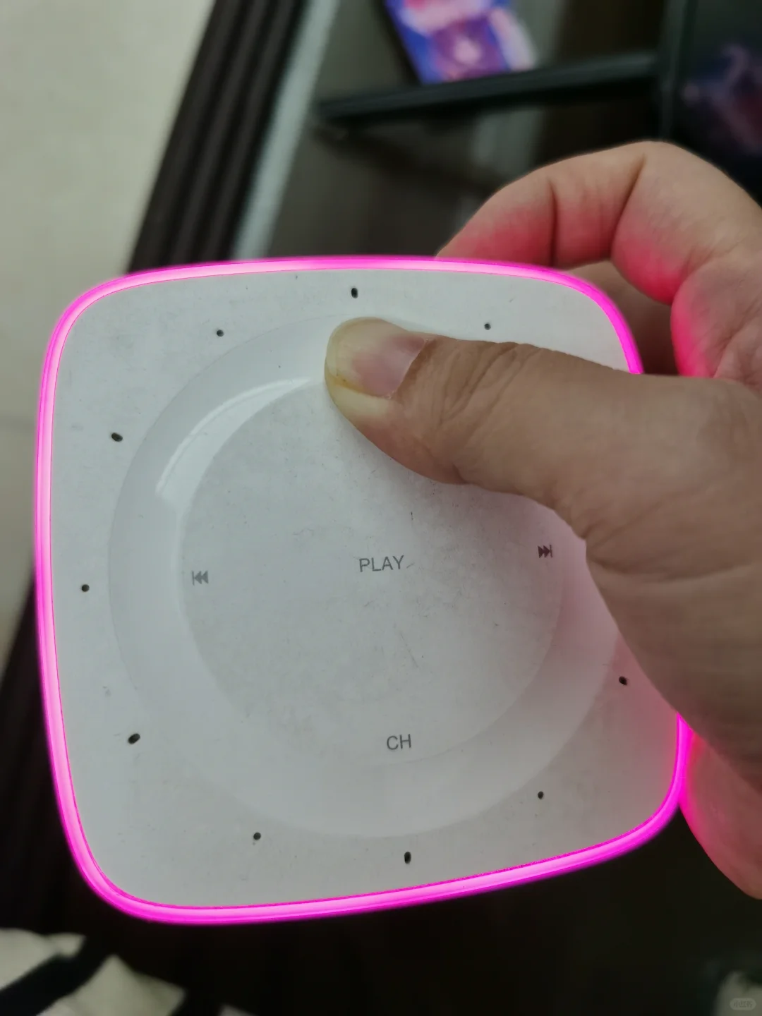 小爱音箱重新连上手机app