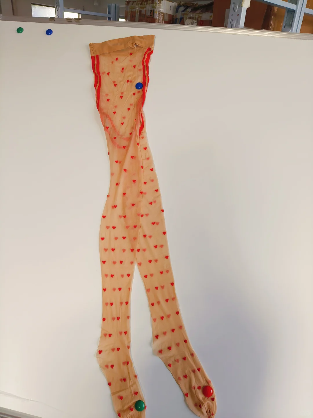 带小爱心的丝袜，太高级了吧，又纯又欲！