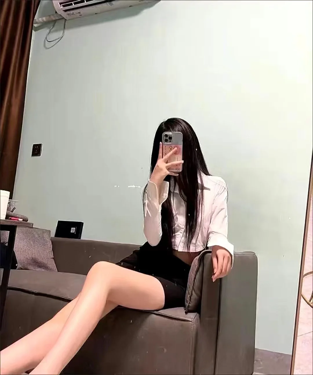 因为穿美肤袜成了单位的显眼包😎