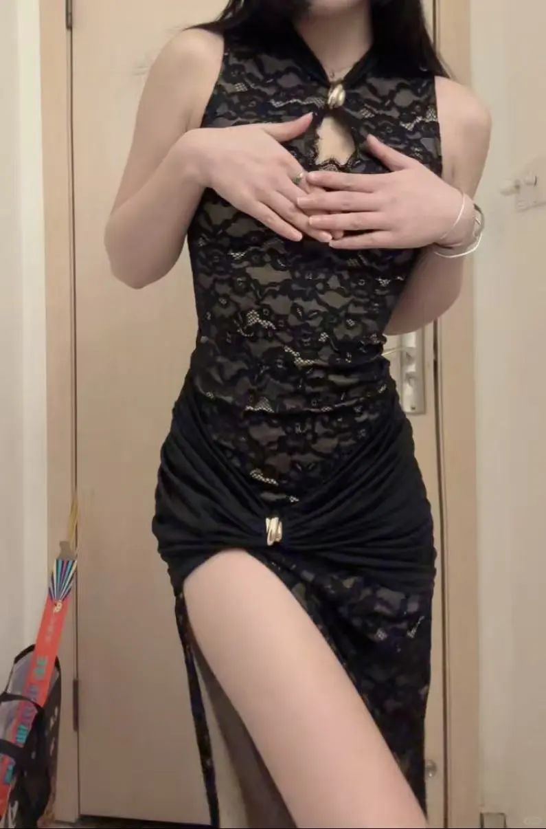 超爱黑色蕾丝裙！谁穿上谁好看！