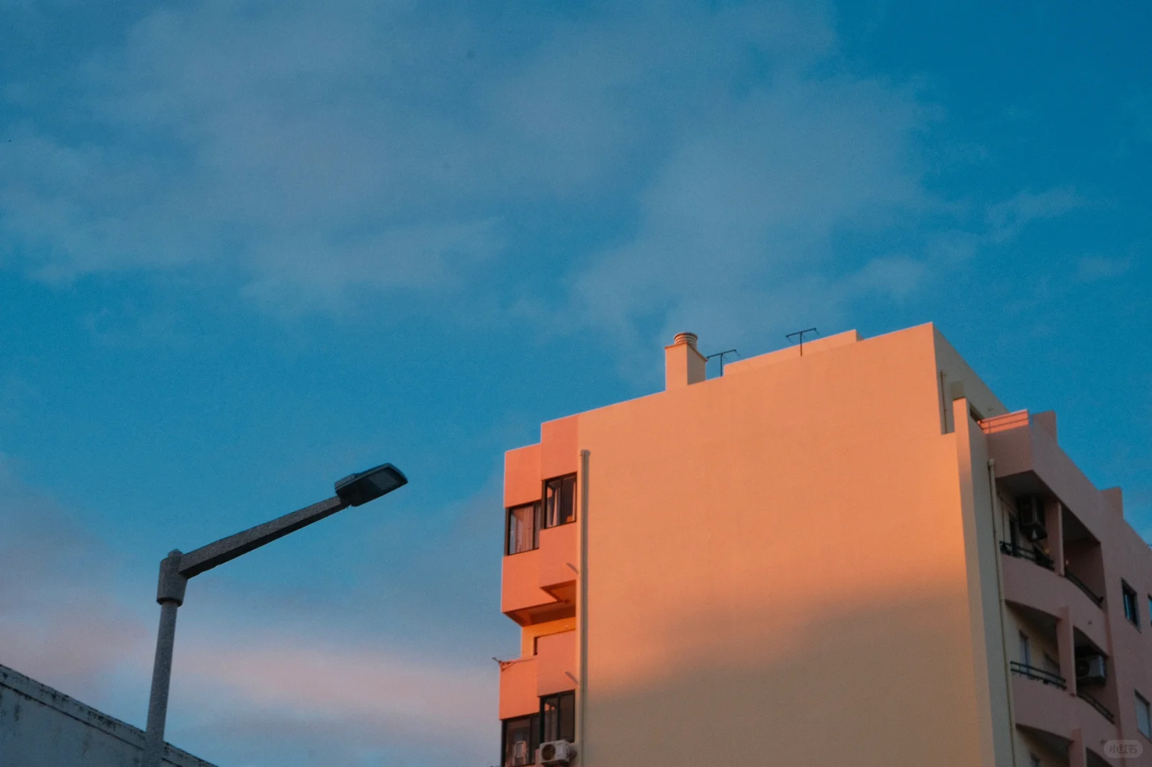 富士相机传手机app后照片没了怎么办？求救