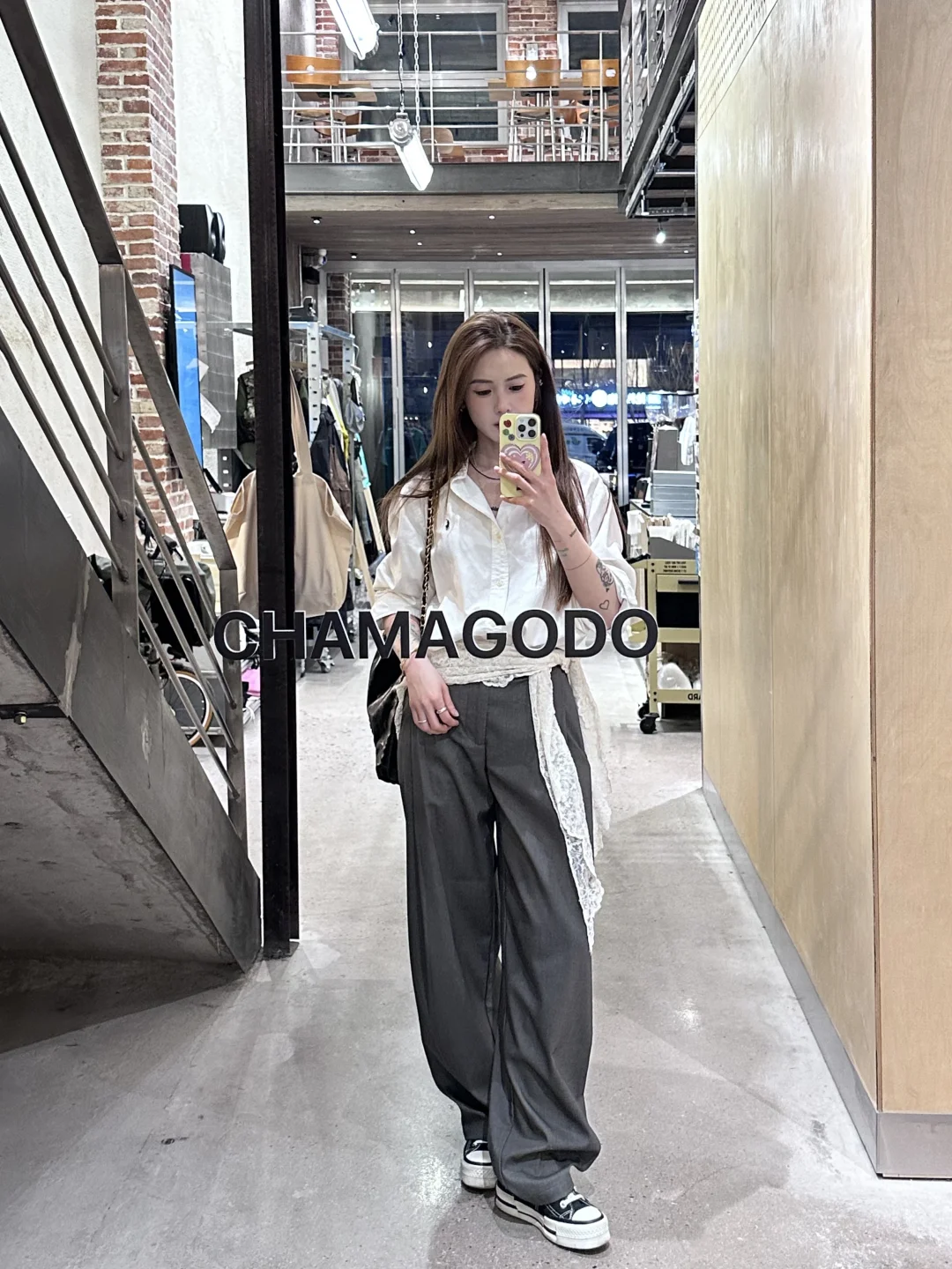 叫一声姐不过分吧？