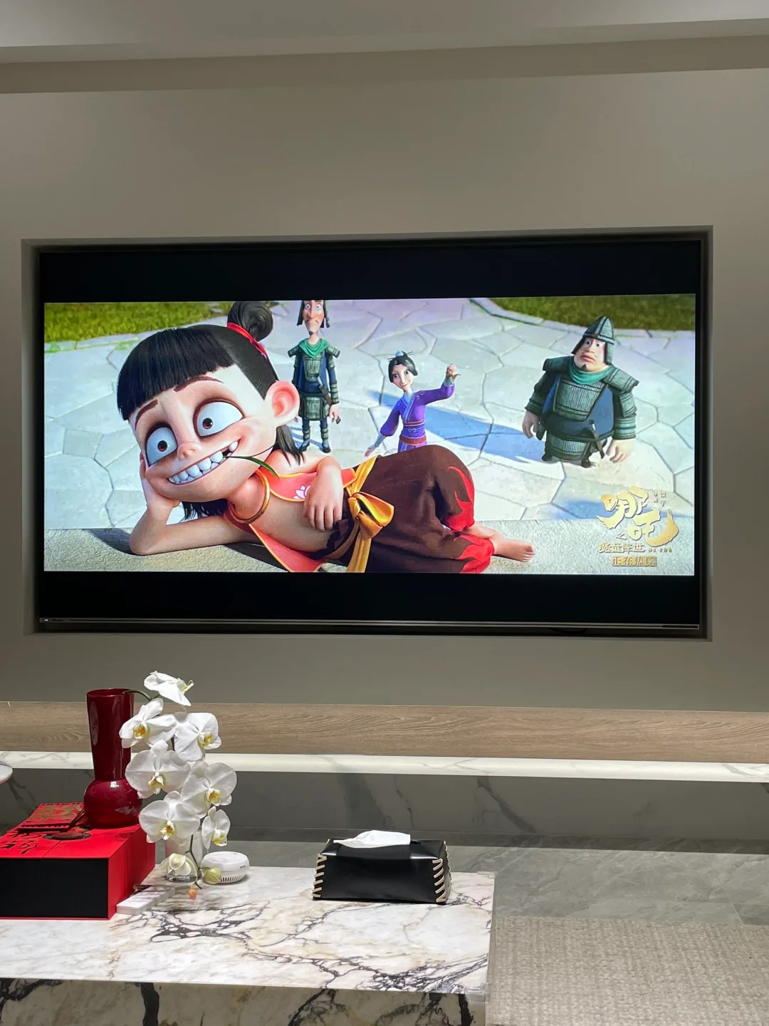 太炸裂了!98寸大屏电视看#哪吒