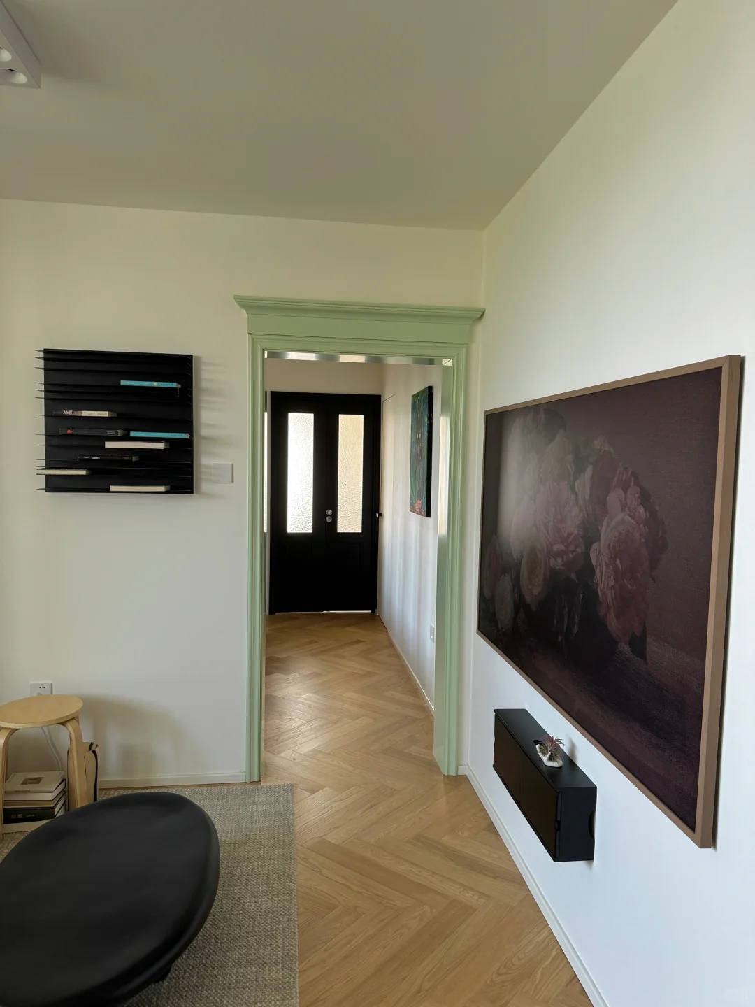 画壁真的太美了，可以排进top3的电视，好爱！