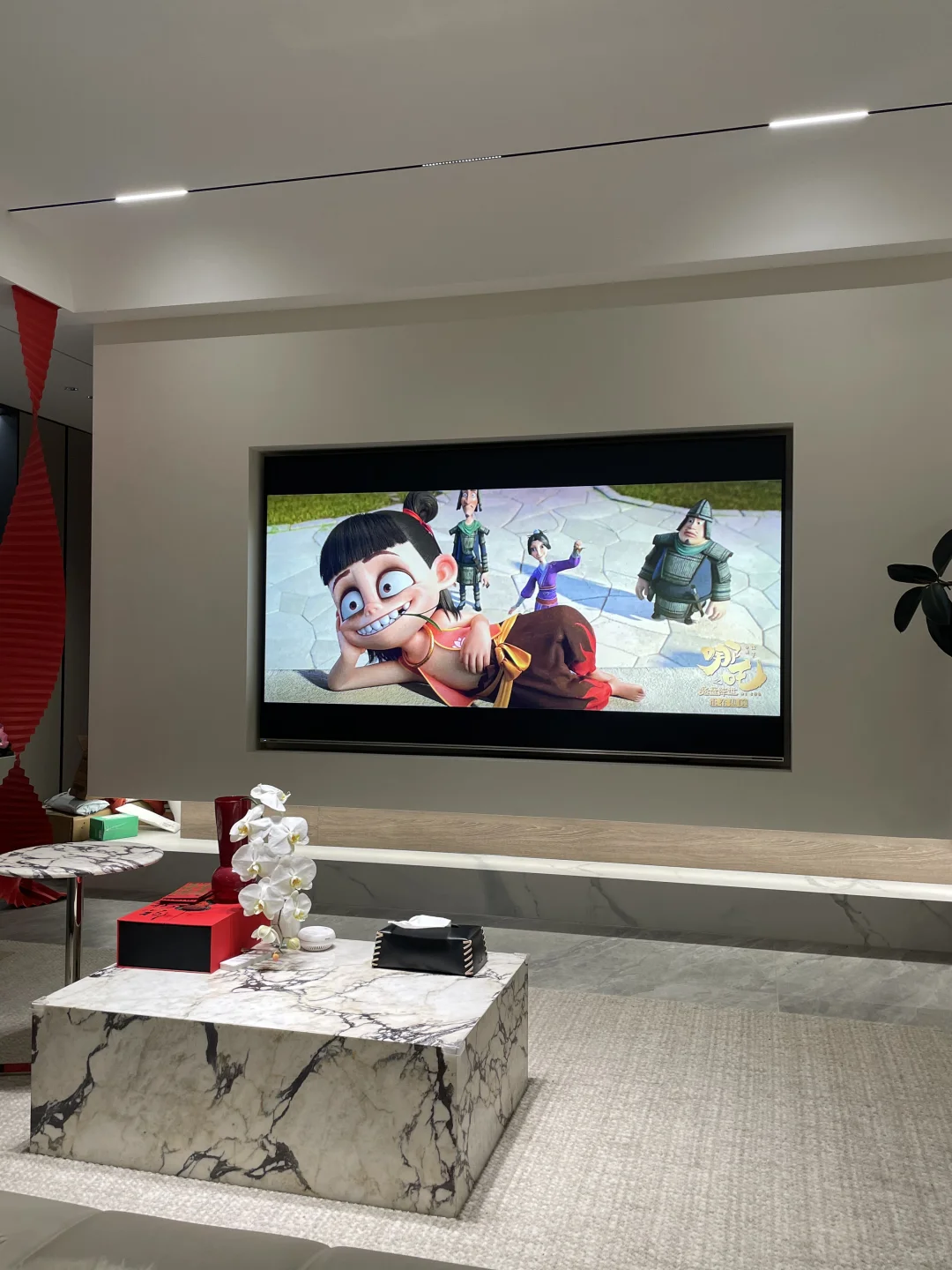 太炸裂了!98寸大屏电视看#哪吒