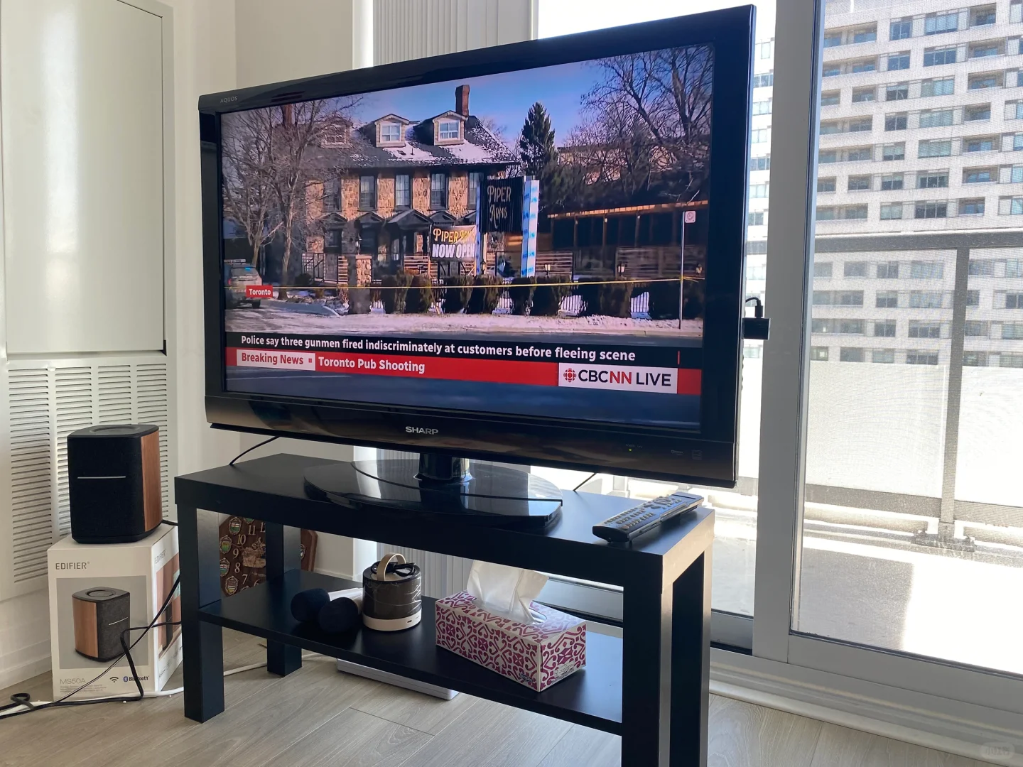 多伦多搬家出闲置 40 吋LCD TV 45🔪