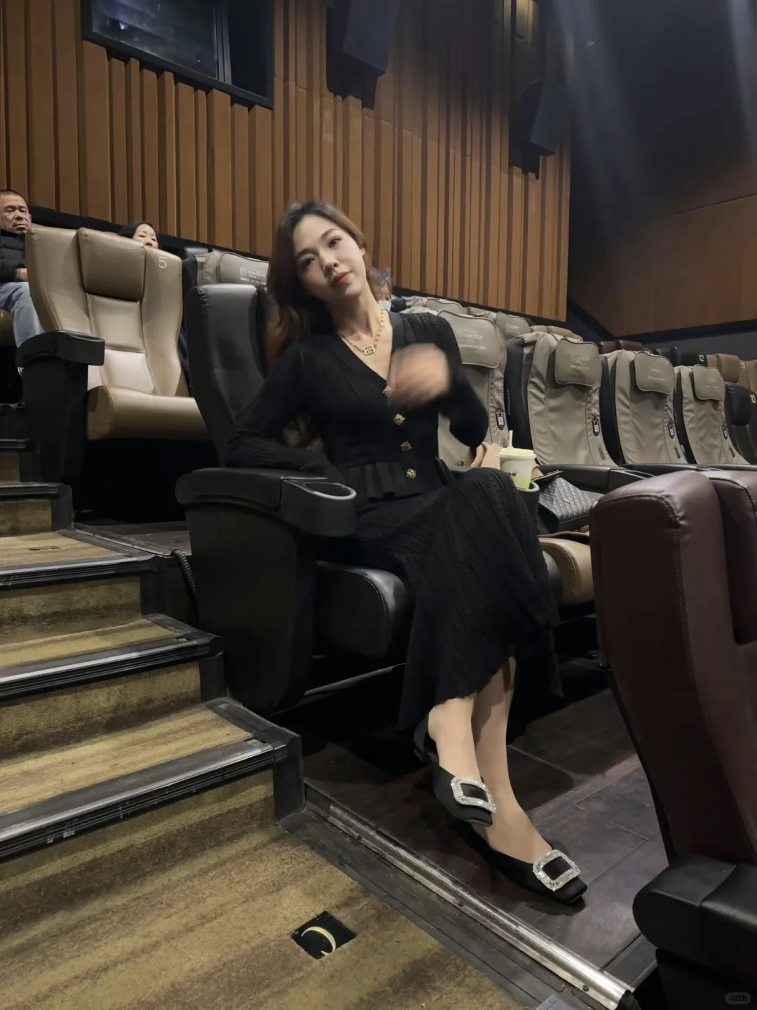 又是一个人来看电影