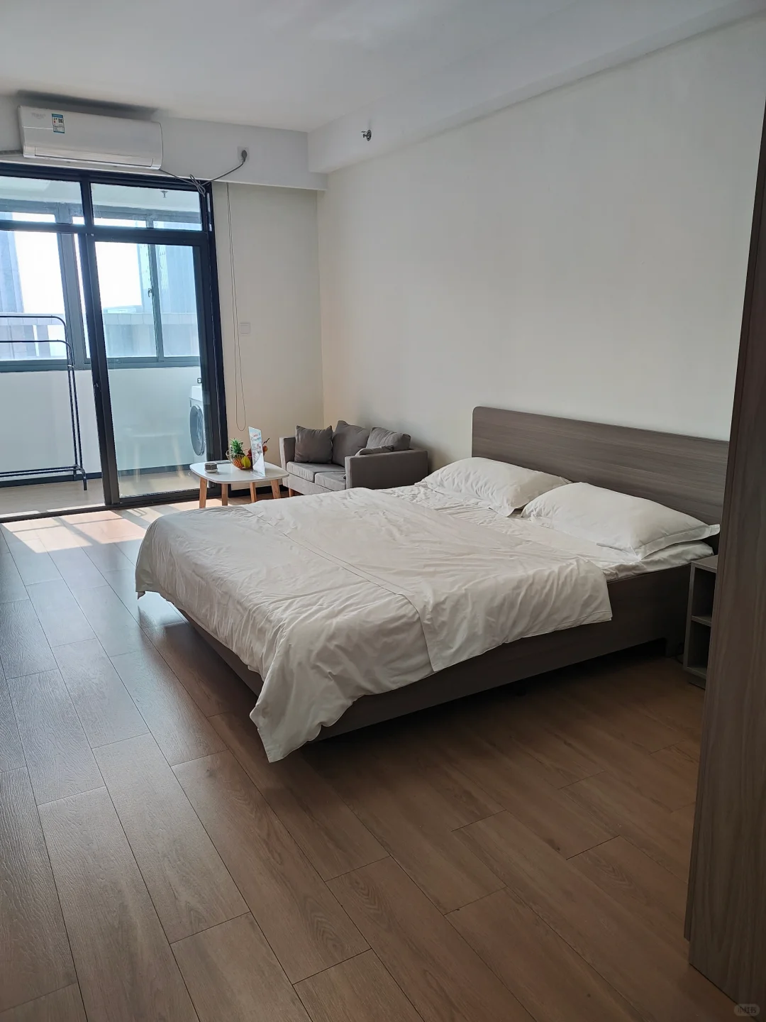 个人转租|1450新吴软件园旁朝南主卧采光好