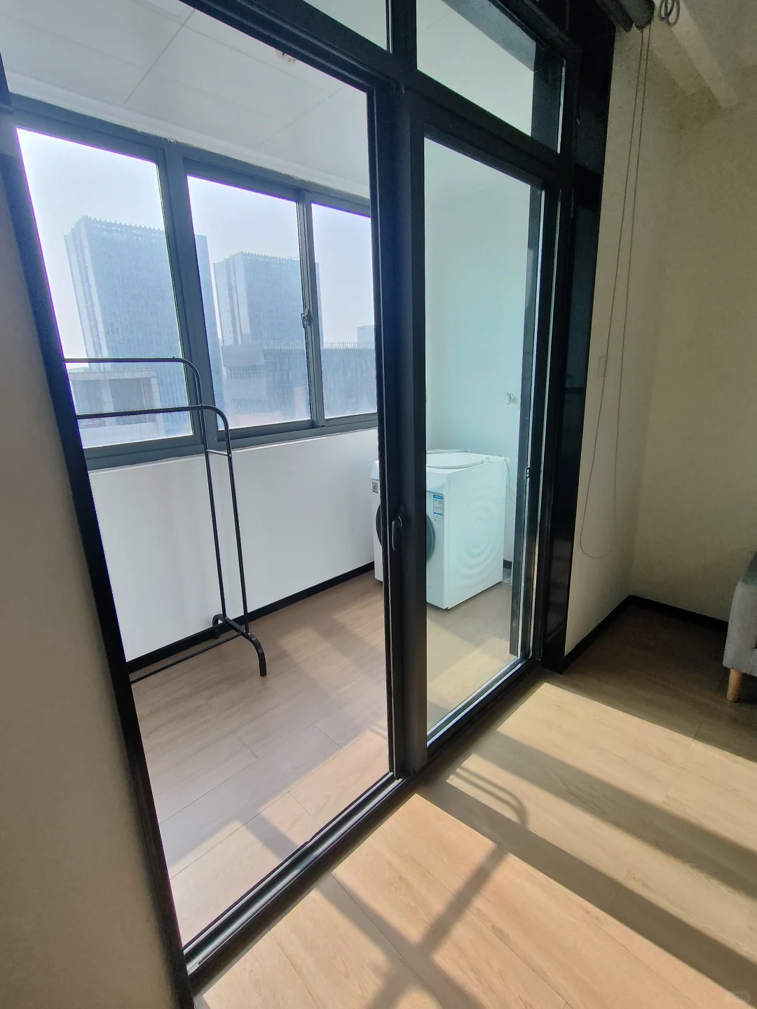 个人转租|1450新吴软件园旁朝南主卧采光好