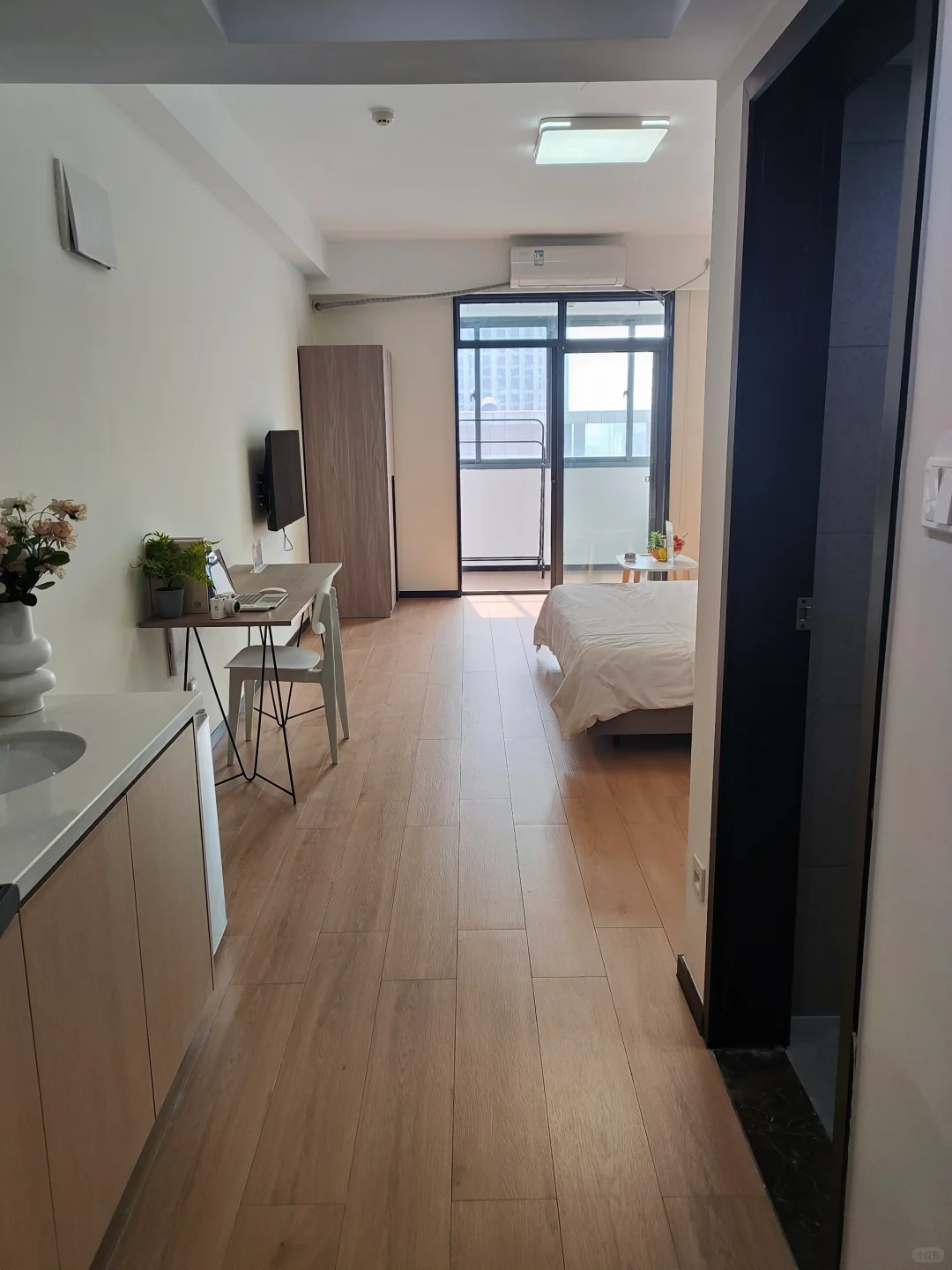 个人转租|1450新吴软件园旁朝南主卧采光好