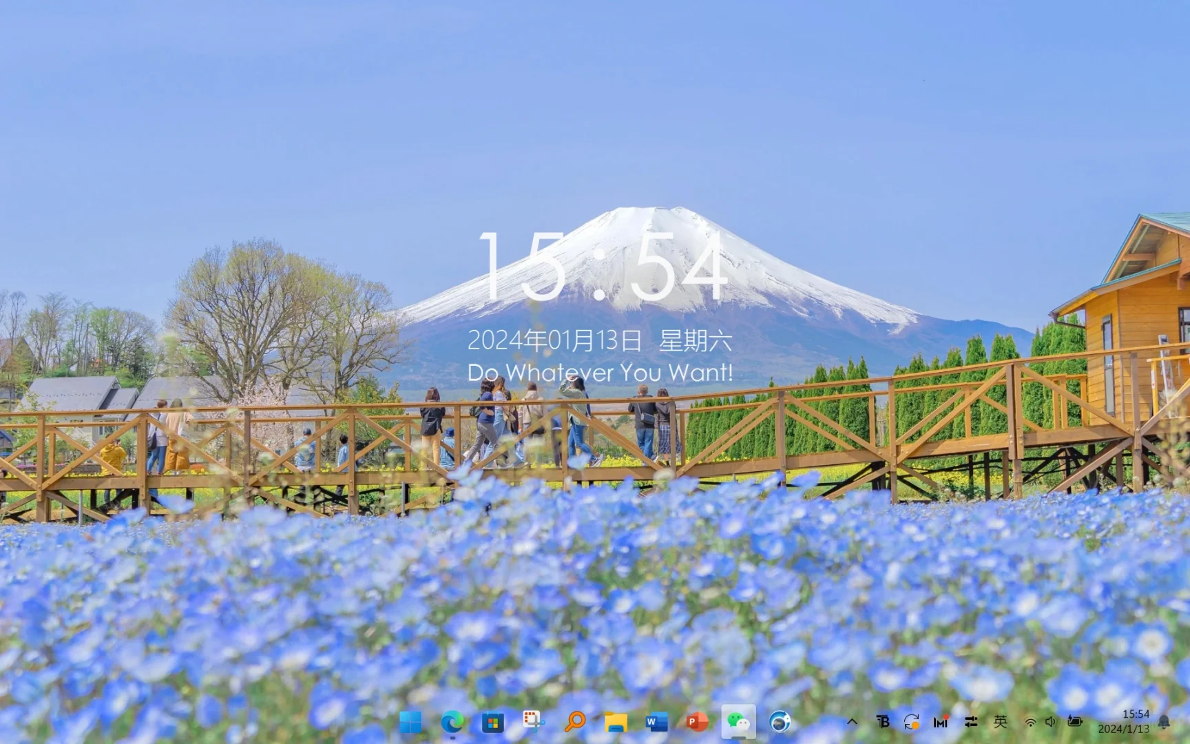 太喜欢win11时钟桌面了，不会卡顿