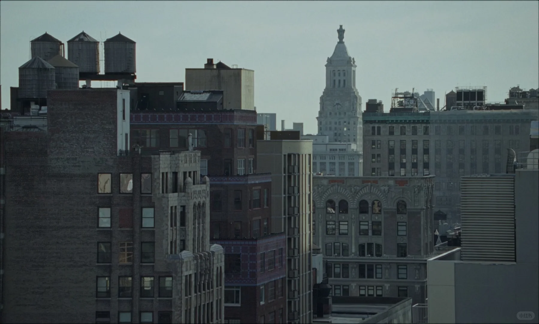 《粗野派》虽然时长有3小时,但我真的很享受!