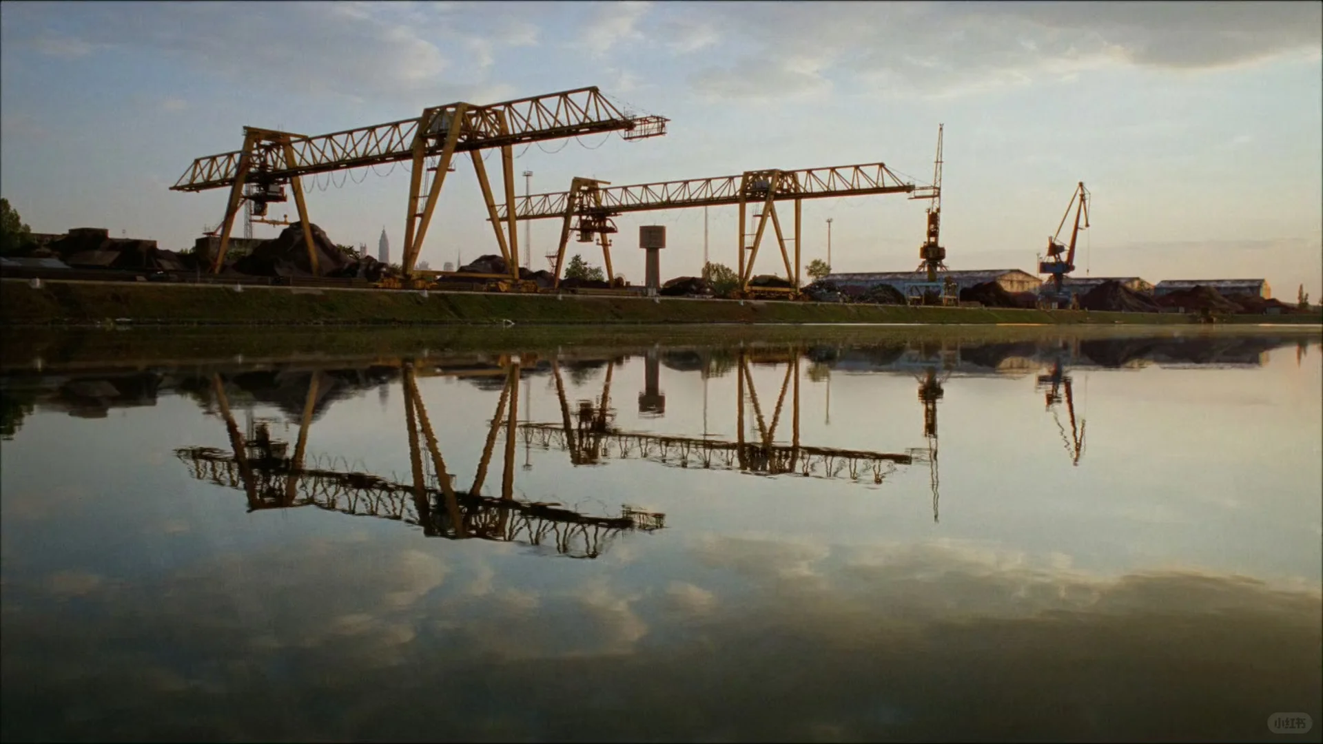 《粗野派》虽然时长有3小时,但我真的很享受!