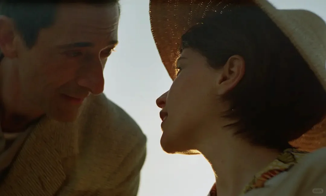 《粗野派》虽然时长有3小时,但我真的很享受!