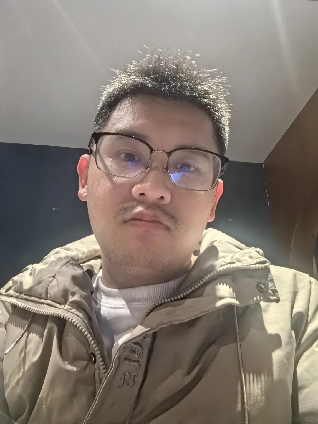 🌈大半夜看动作片