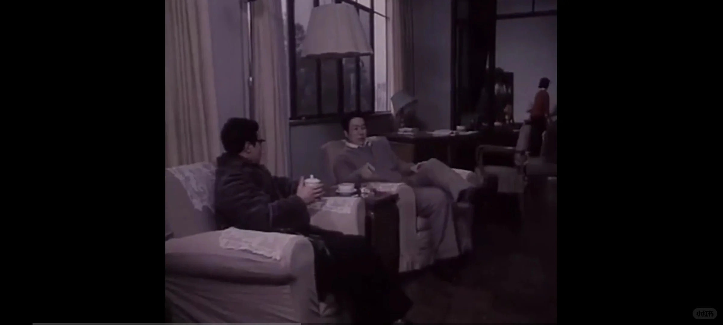 1979上海街景老电影《苦恼人的笑》