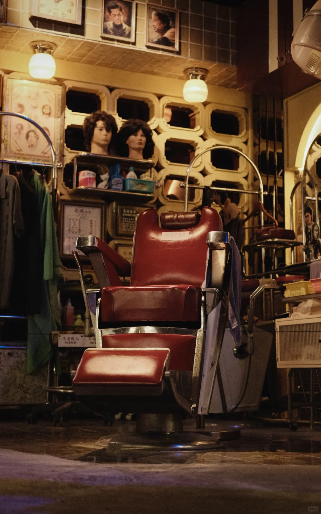 免票！香港九龙城寨电影场景展