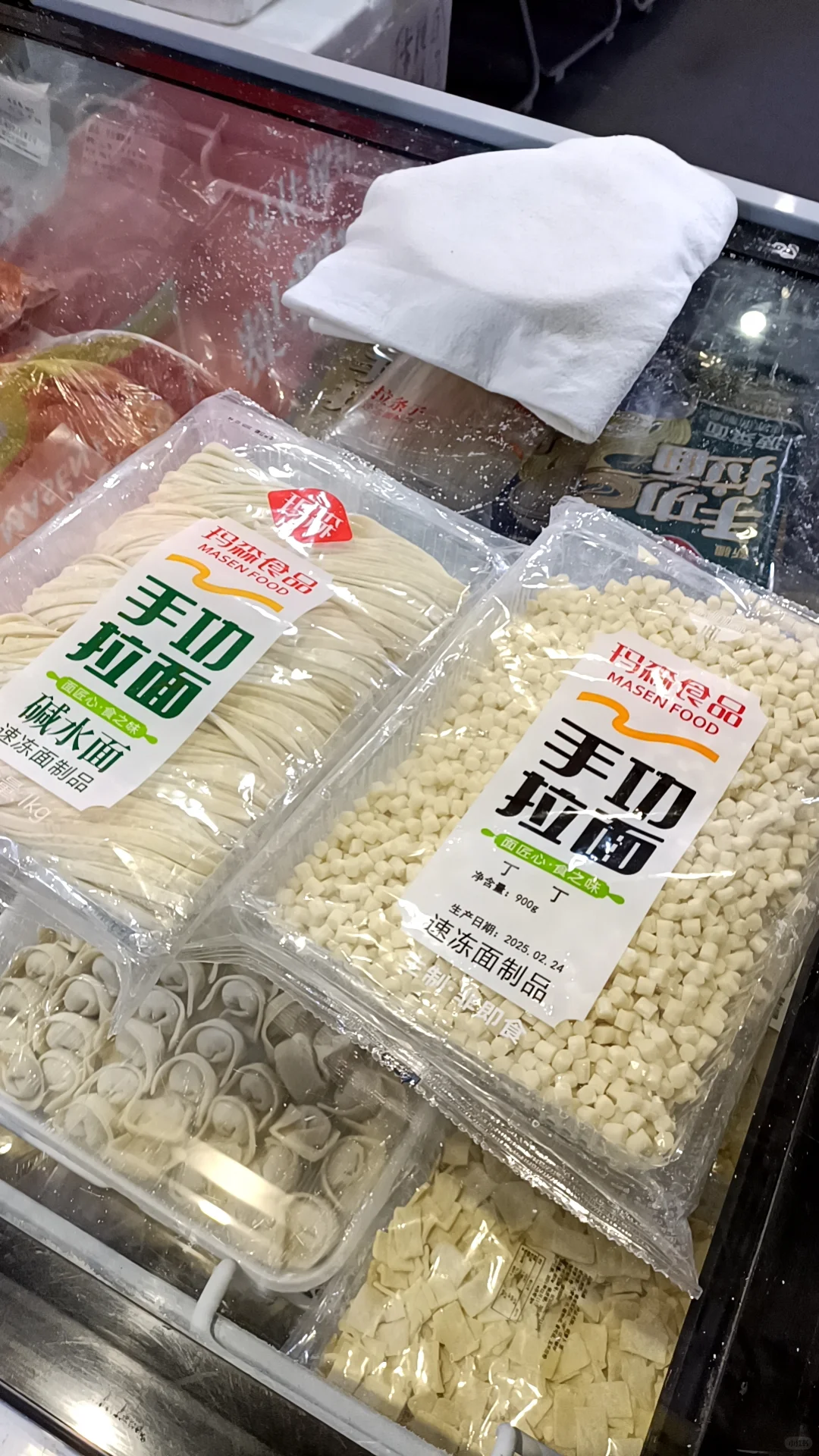 人挤人的华食展第一天