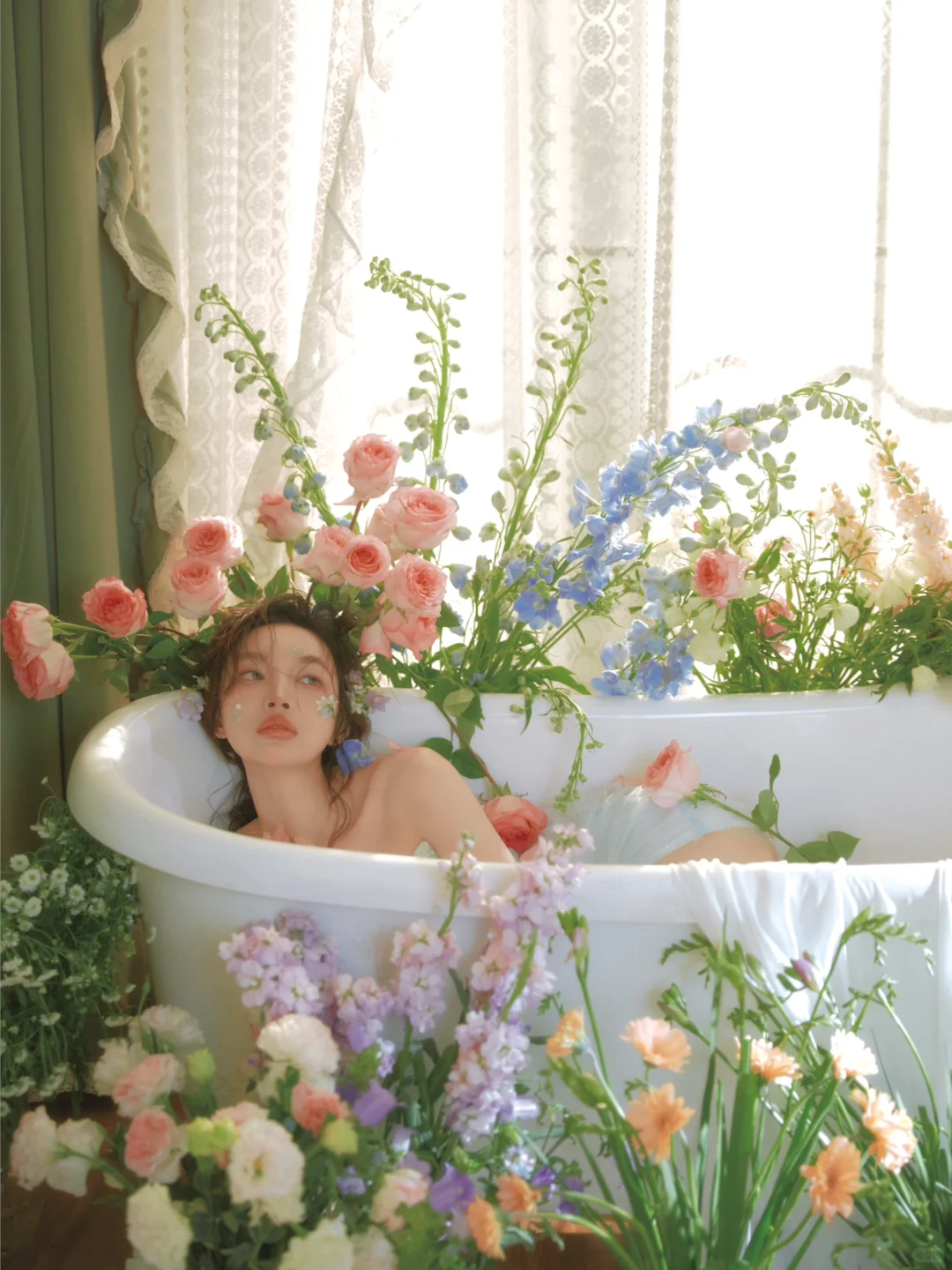 浪漫人间总是蓄满鲜花💐｜纯欲感拉满