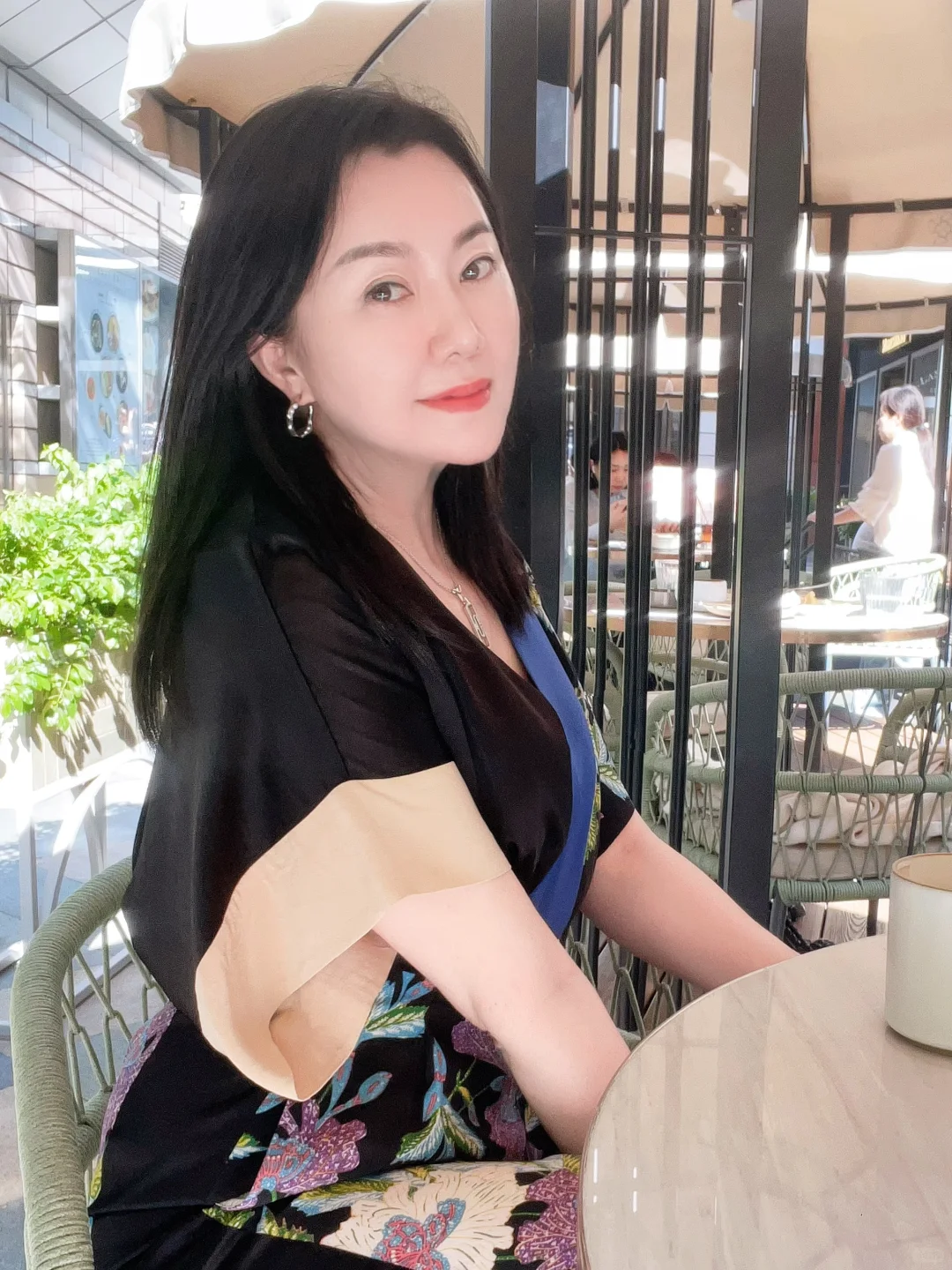 49岁，如何活出女人最美的姿态