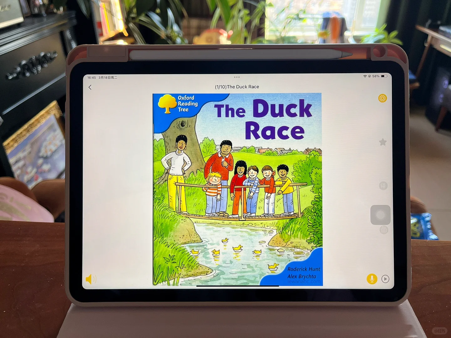 👍爆赞这个牛津树绘本app，✨免费的很好用