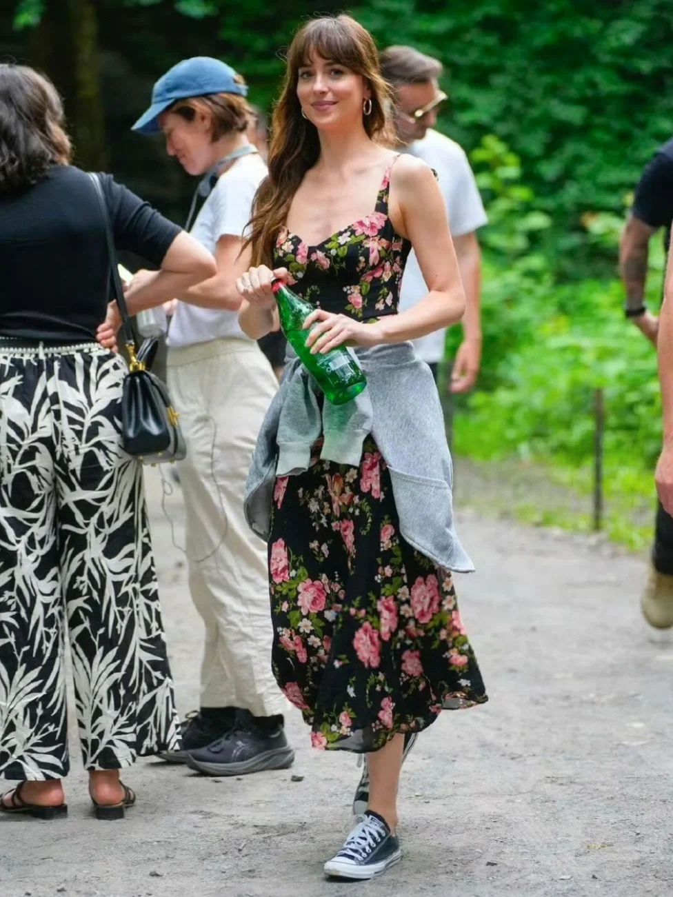 看达妹穿搭，像是回到外企“最好的时光”💔