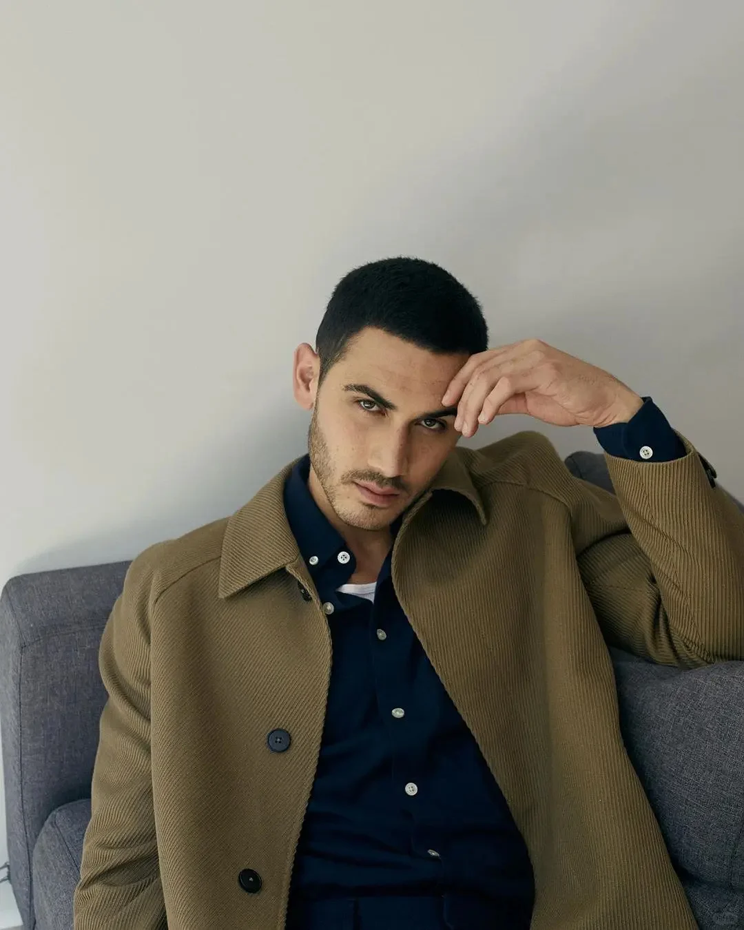 叮！这部天菜下海、备受期待的电影终于出了！