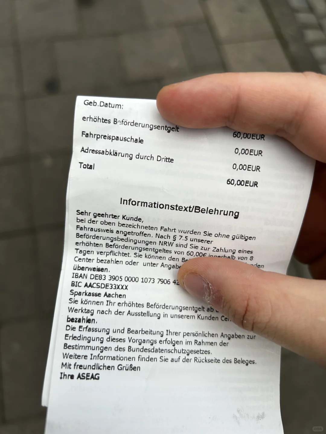 在亞琛搭公車被開60歐的ticket