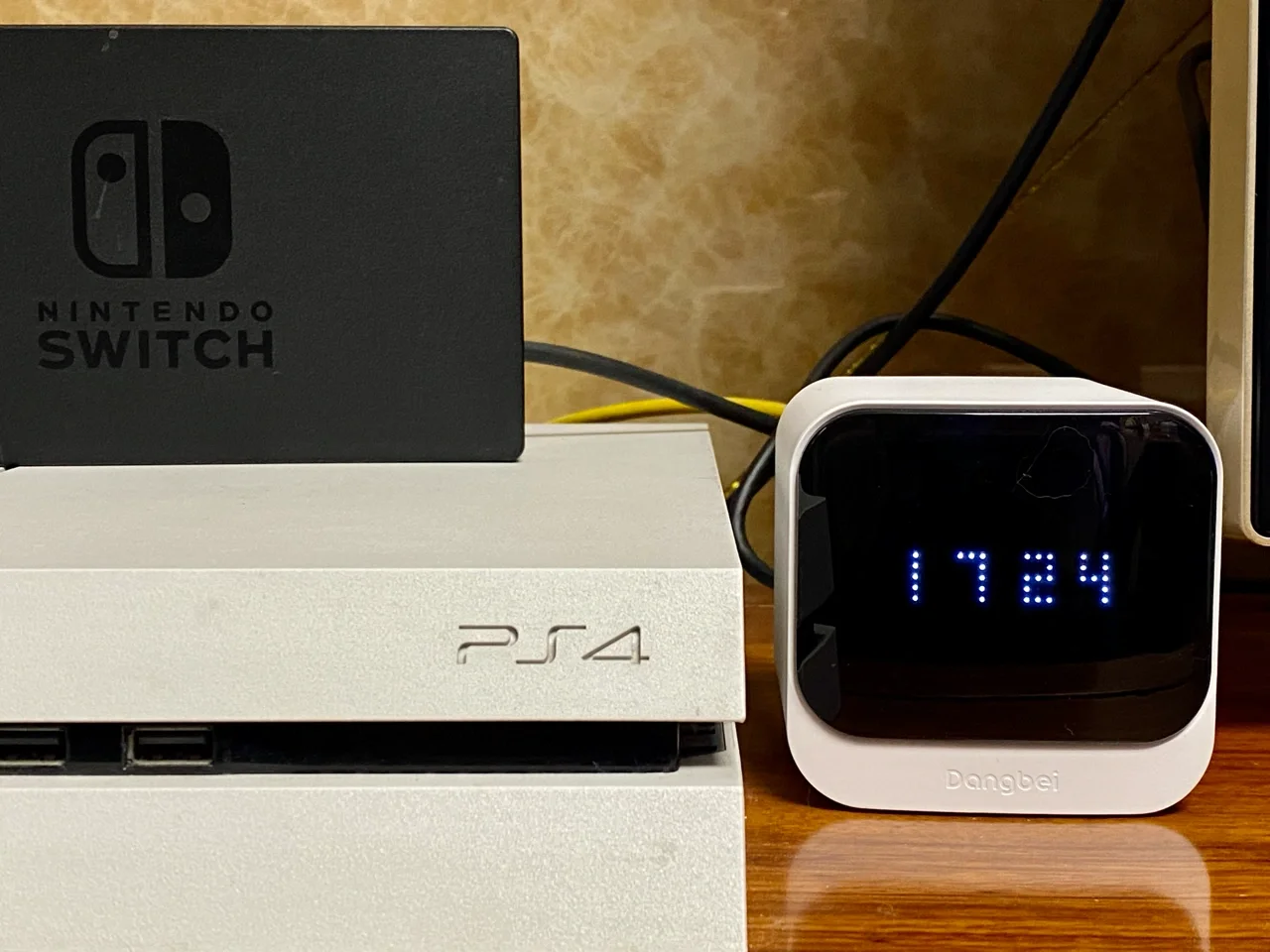 电视机小附件+1