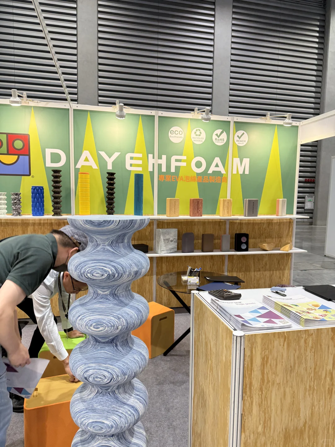 TaiSPO自行车展，可以拼一台车带回去……