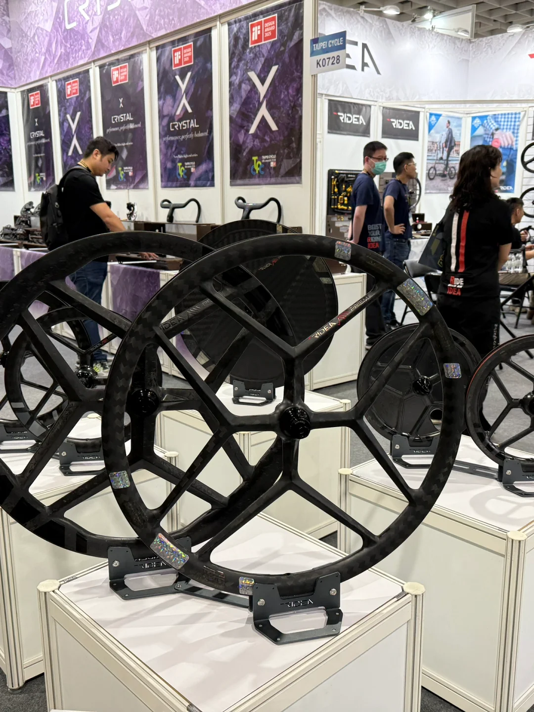 TaiSPO自行车展，可以拼一台车带回去……