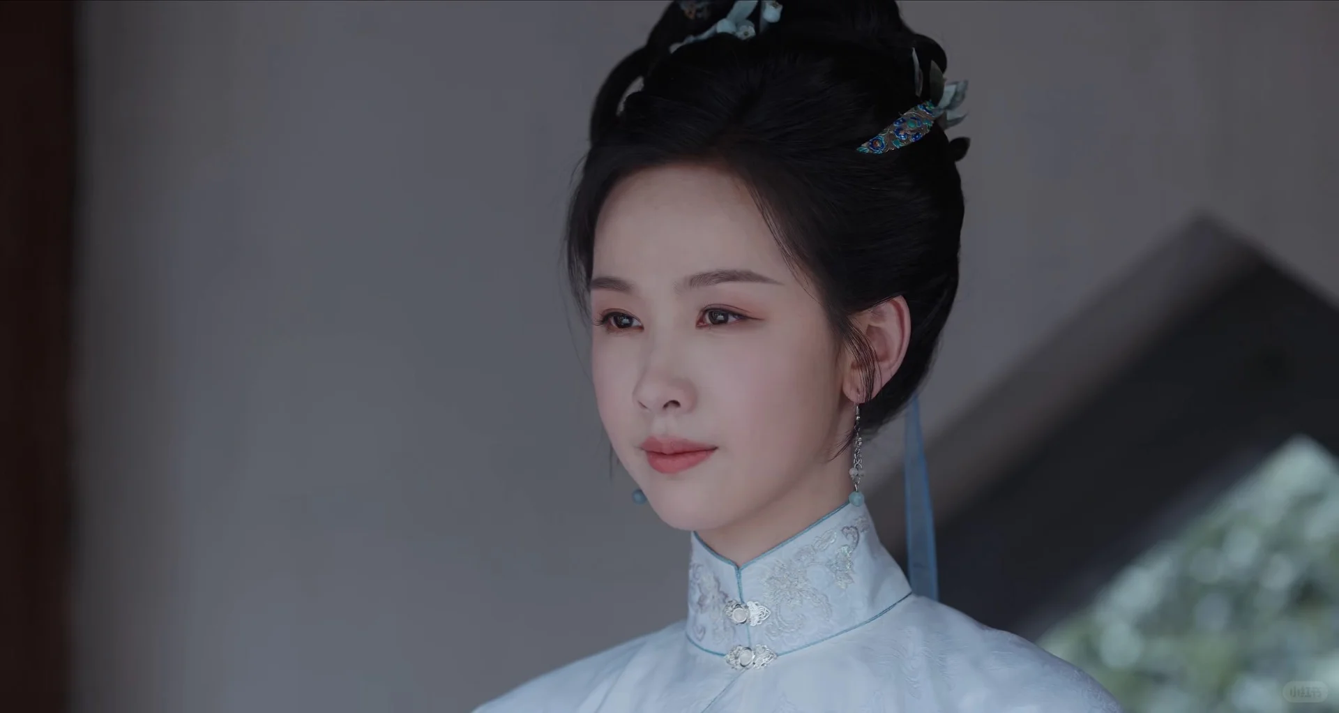 推荐一个免费看剧APP