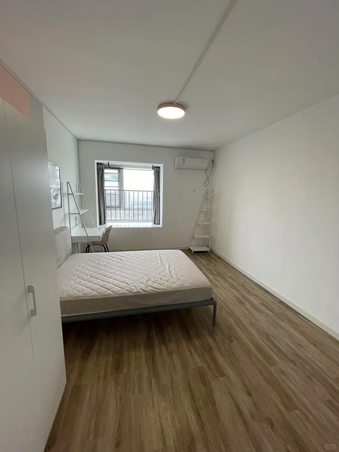 软件园app广场居然之家格林东郡主卧独卫