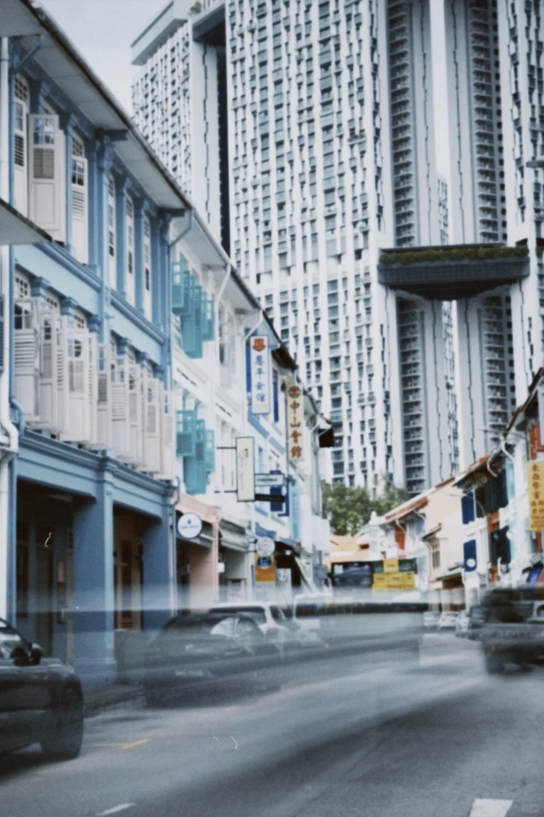 今天出门刷街，发现手机懒人调色app🎈