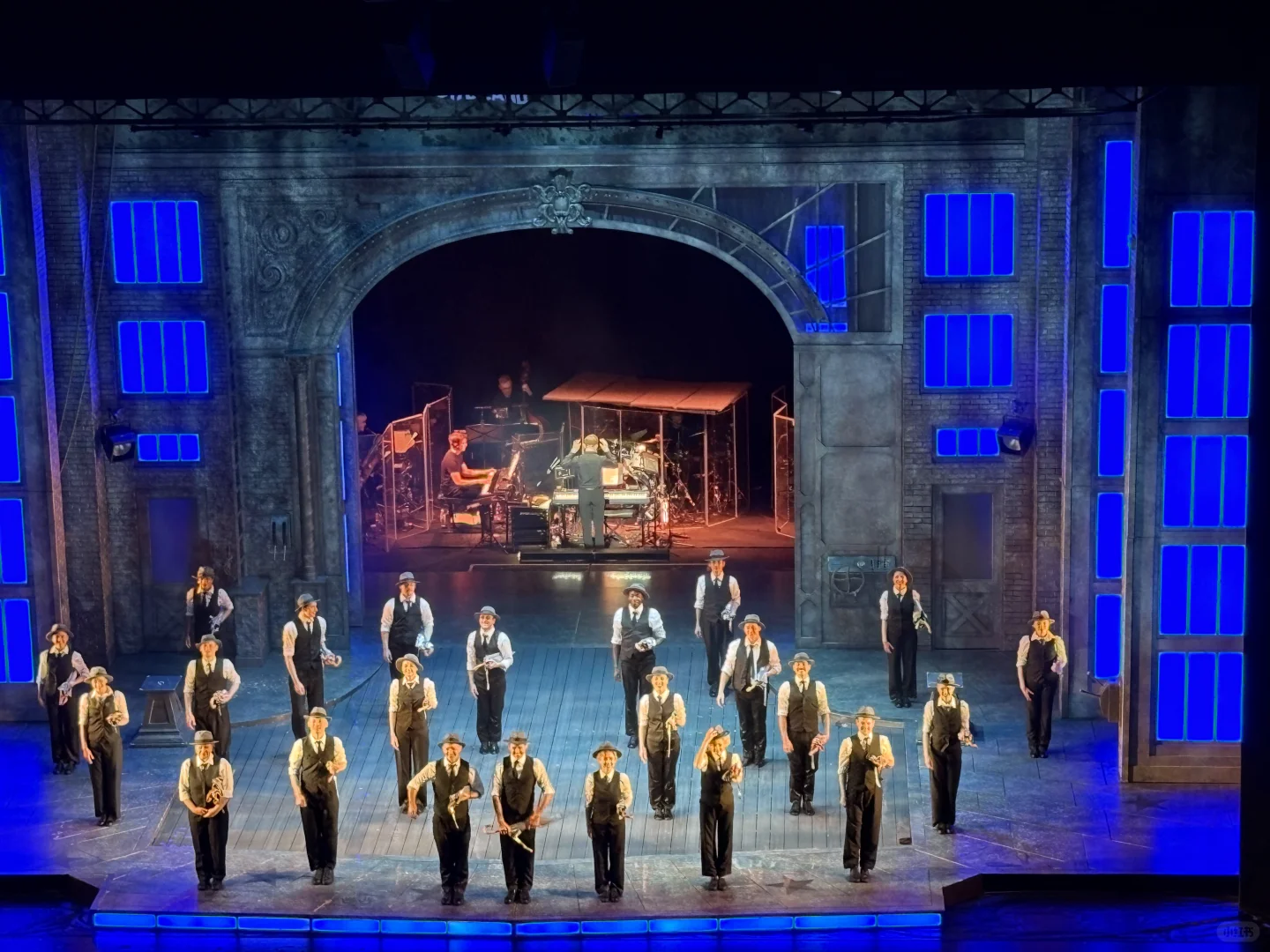 雨中曲+日落大道