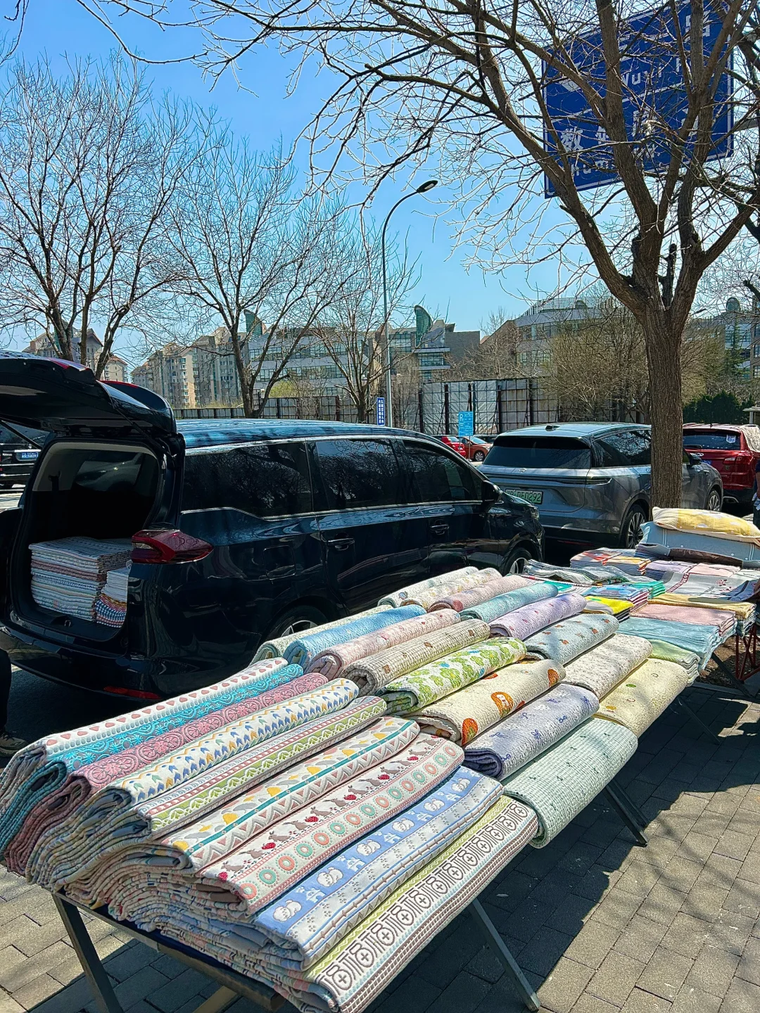 软件园！！已经出现了人挤人现象！！！！