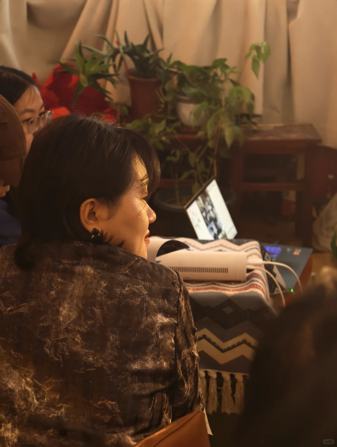 我们为什么需要更多的女性导演和女性电影？