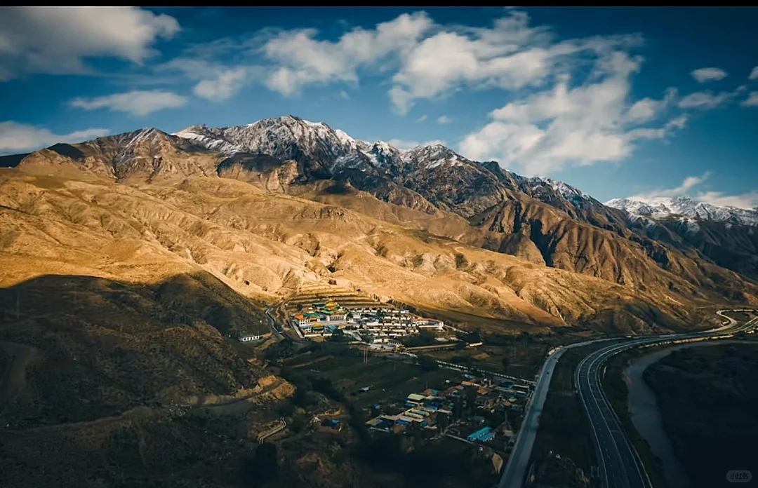 下载手机LightRoom最新高级版本，拿走不谢