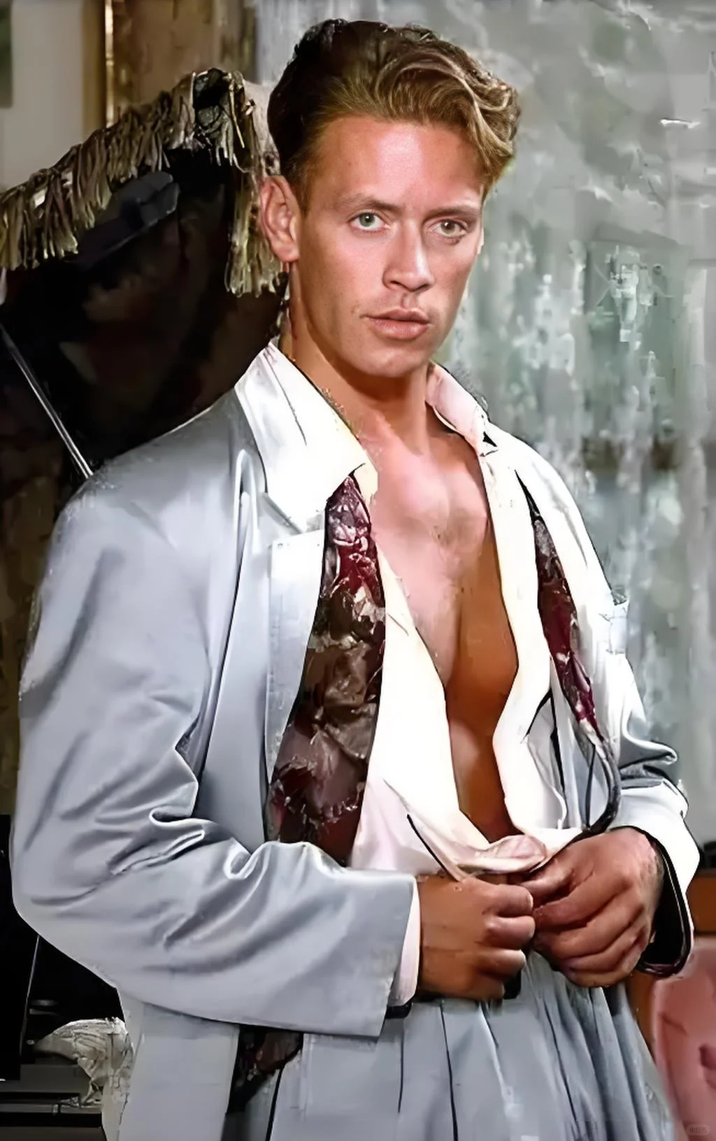 他的电影真的老刺激了！