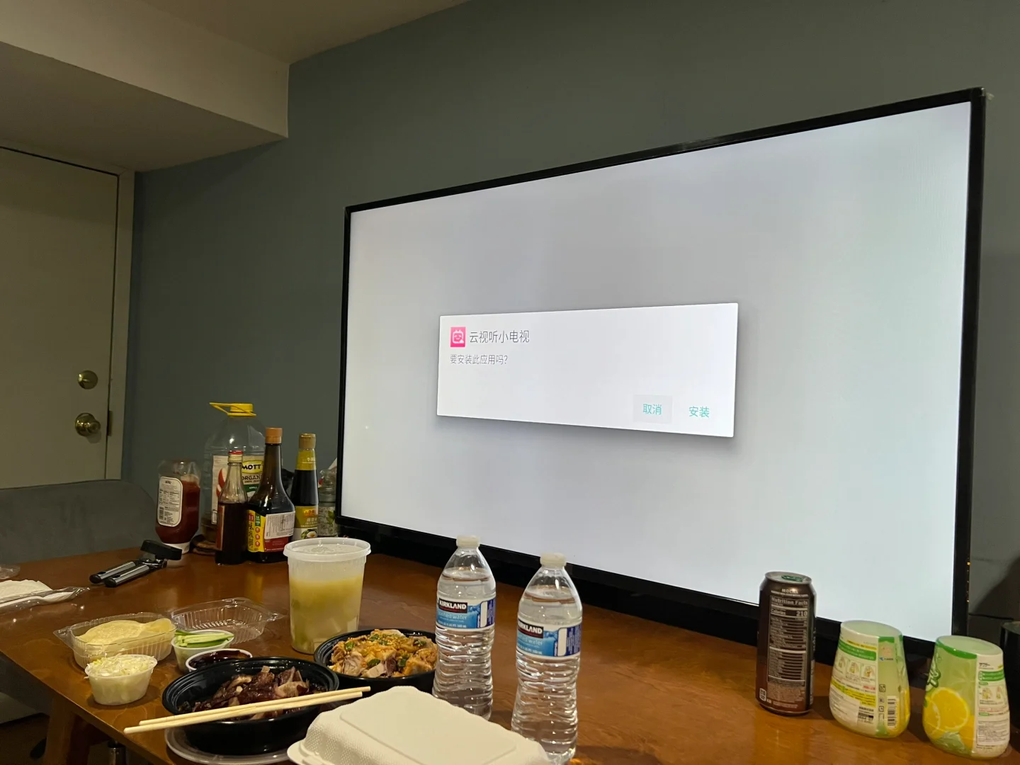 在美国给电视装B站，比在国内装Netflix简单