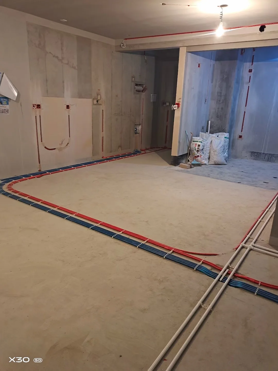 一步一个脚印，努力做到最好